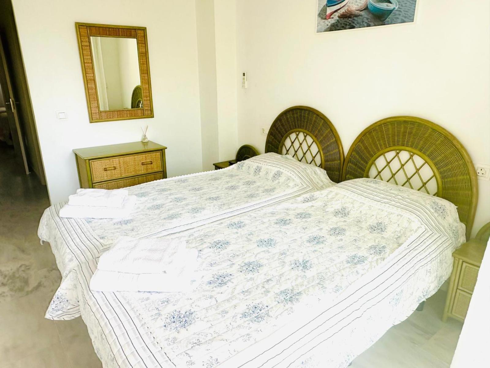 Apartment Lovely Apartment, Grancalahonda By Holidays2rent Málaga